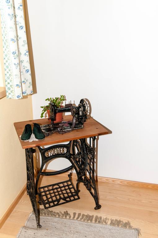 Ferienwohnung Maria Erlsbacher Sankt Veit in Defereggen Room photo