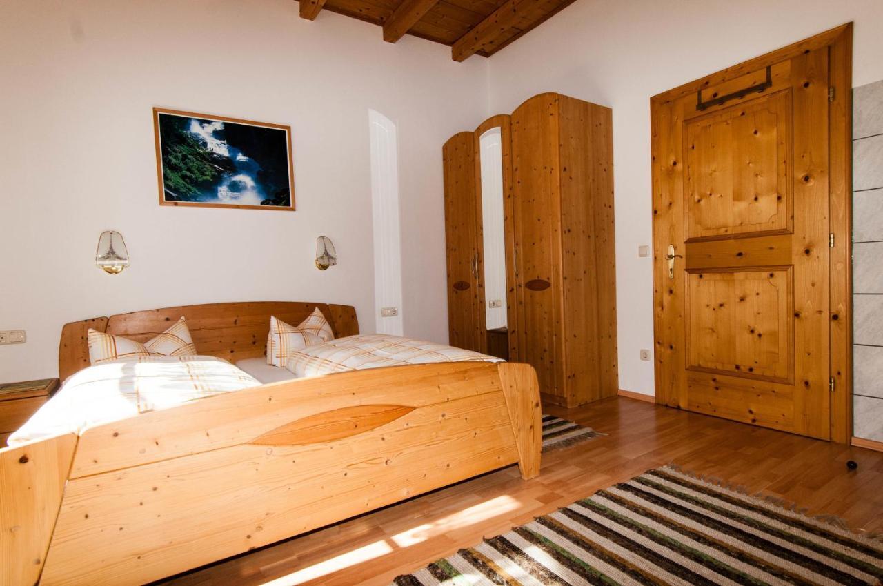 Ferienwohnung Maria Erlsbacher Sankt Veit in Defereggen Room photo